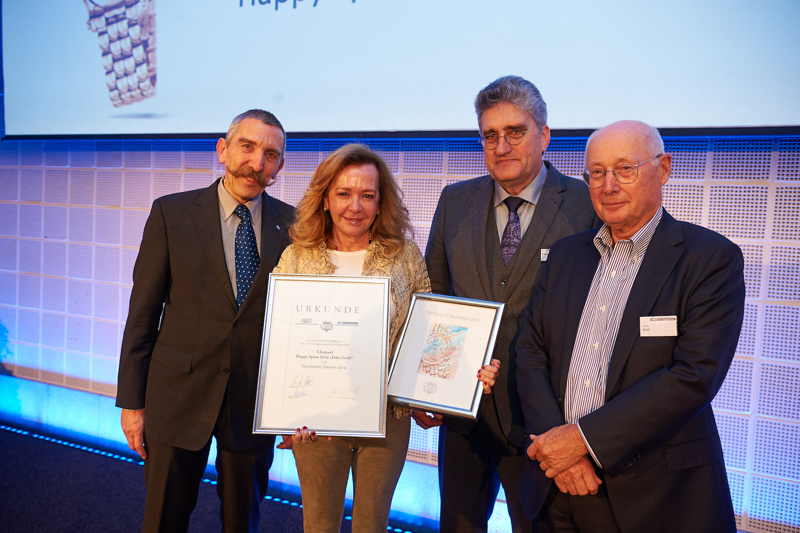 Caroline Scheufele, Co-Präsidentin von Chopard, wurde für ihre Initiative zu ethisch fair geschürften und gehandeltem Gold mit dem Jurypreis für die Trendsetterin des Jahres 2019 geehrt.